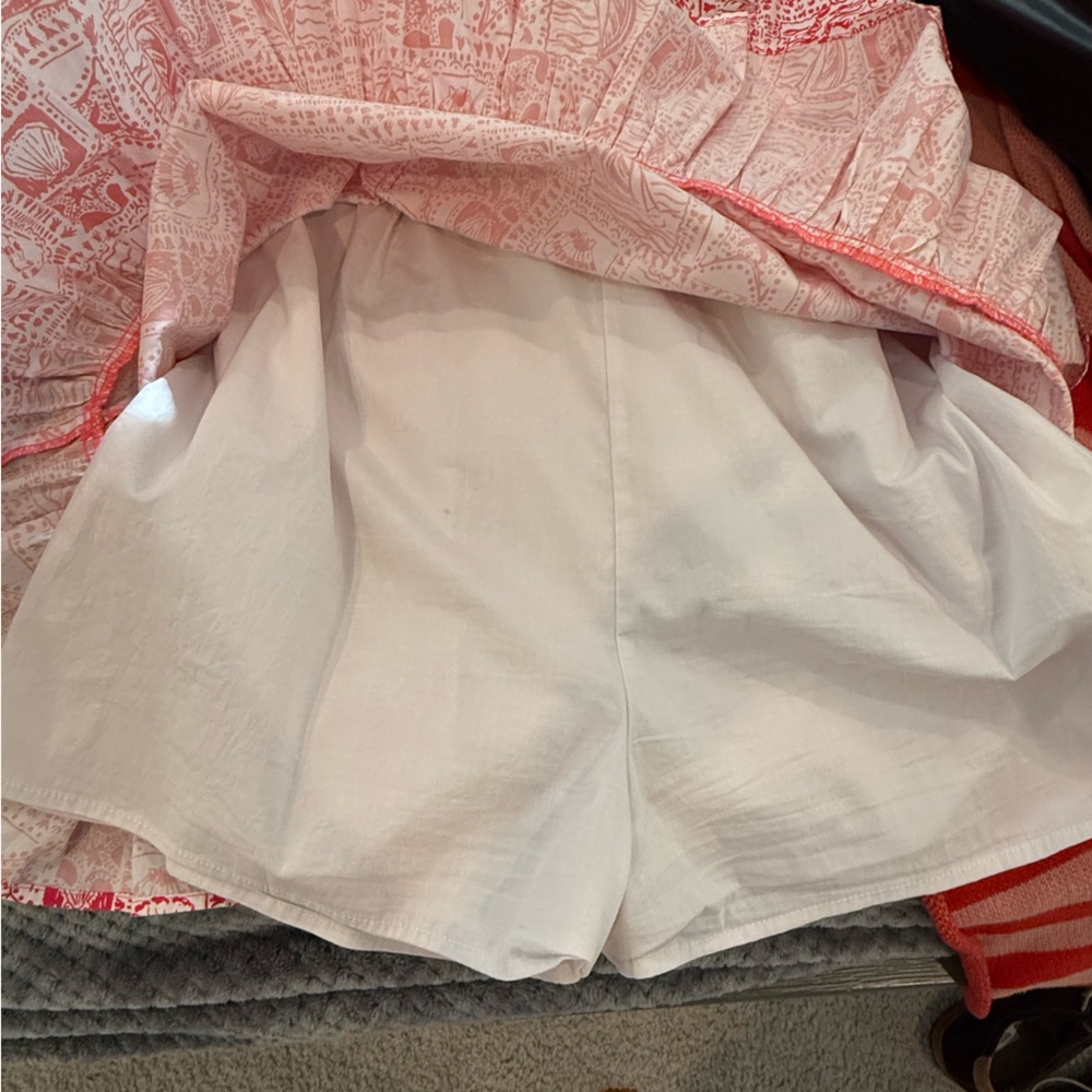 Lilly Pulitzer Red and White Patterned Romper - Picture 3 of 5